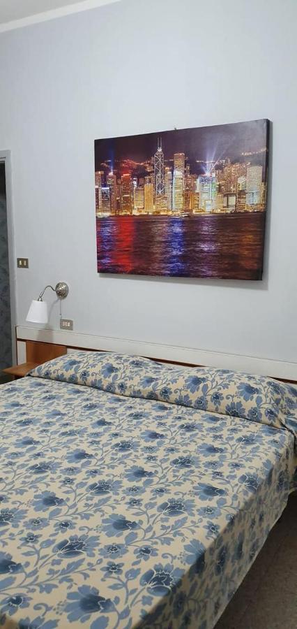 Hotel Franca 米萨诺阿德里亚蒂科 外观 照片