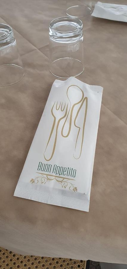Hotel Franca 米萨诺阿德里亚蒂科 外观 照片