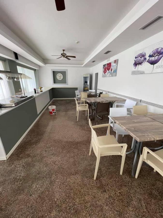 Hotel Franca 米萨诺阿德里亚蒂科 外观 照片