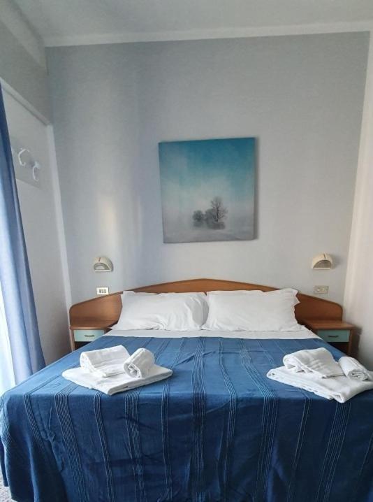 Hotel Franca 米萨诺阿德里亚蒂科 外观 照片