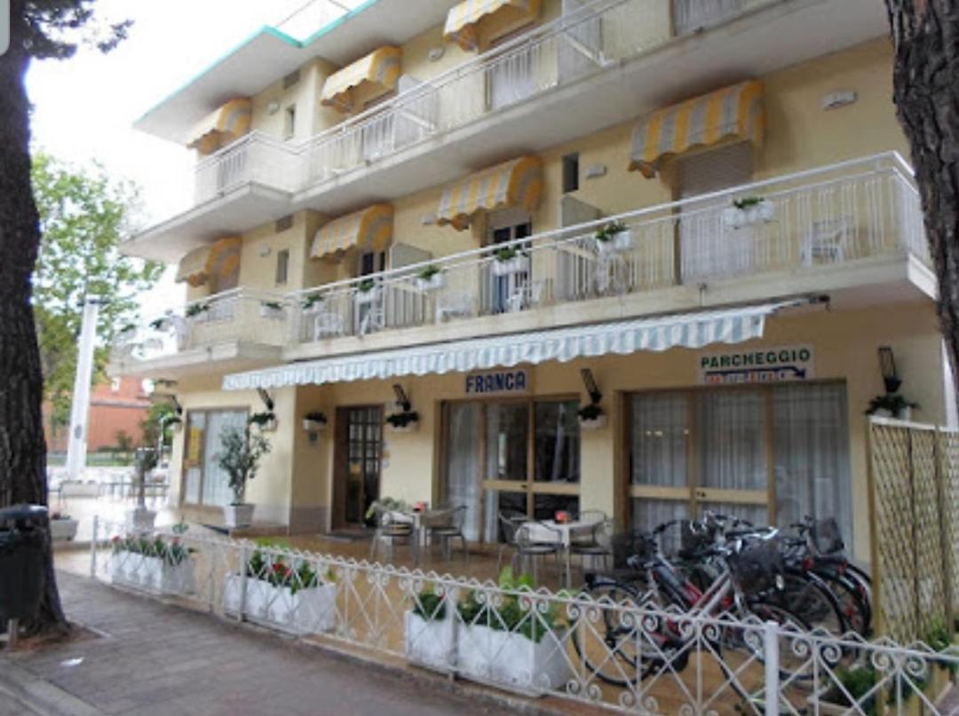Hotel Franca 米萨诺阿德里亚蒂科 外观 照片